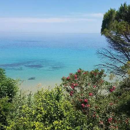 Bozonos - Beachfront Simplicity With Heated Pool *