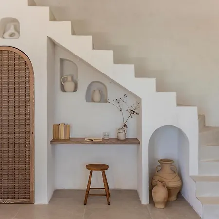 Bozonos - Beachfront Simplicity With Heated Pool