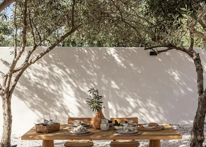 Villa Bozonos - Beachfront Simplicity With Heated Pool *