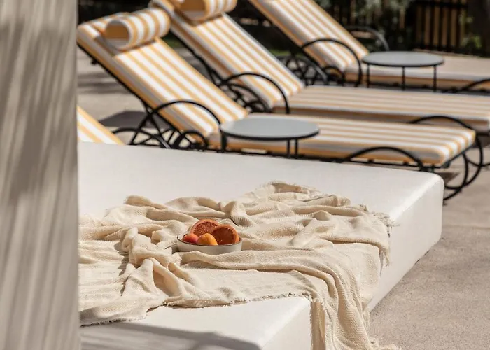 Bozonos - Beachfront Simplicity With Heated Pool Villa *